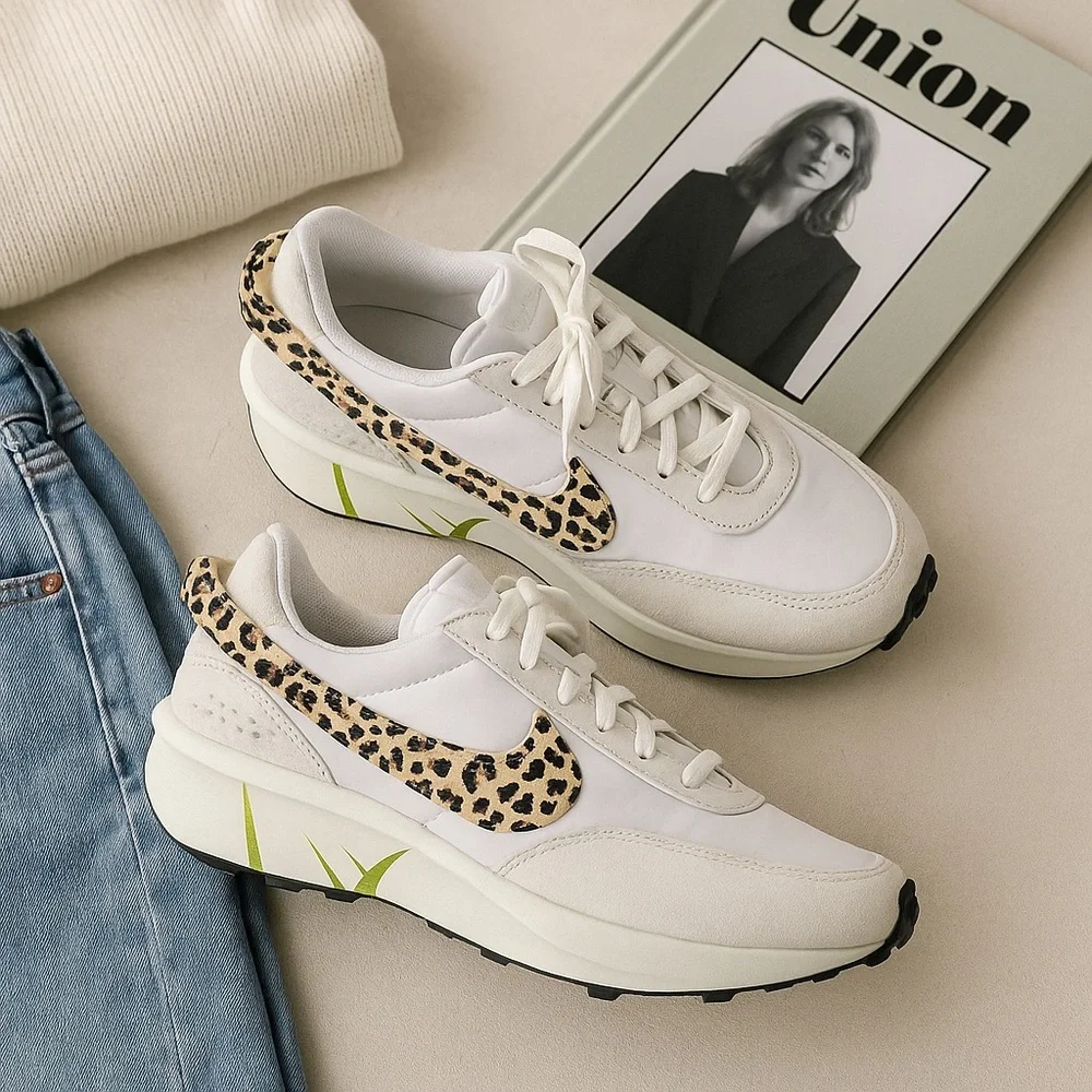 Nike step out